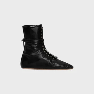 Bota alta de ballet con cordones en piel de cordero