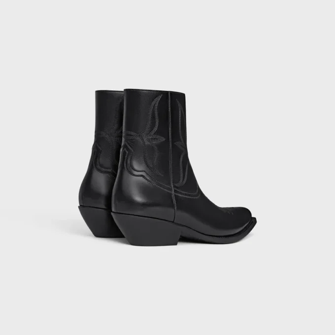 Bota Leon en piel de becerro brillante Bota Leon en piel de becerro brillante