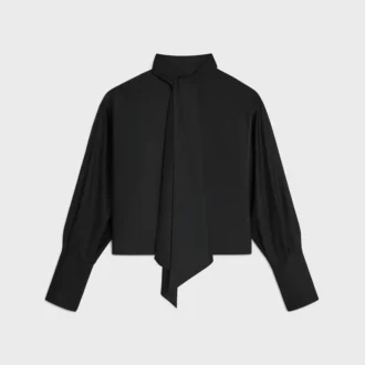 Camisa corta con cuello lavallière en sarga de seda