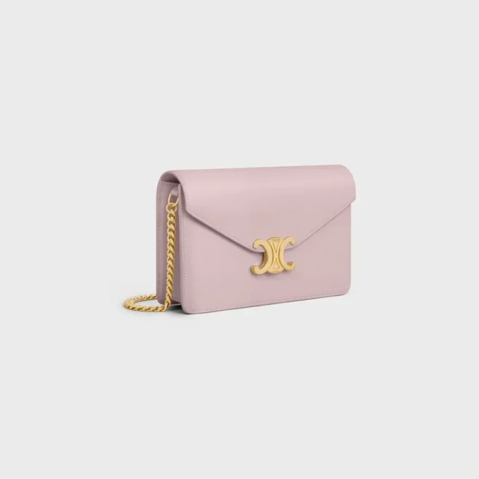 Cartera con cadena Margo en piel de becerro brillante Cartera con cadena Margo en piel de becerro brillante