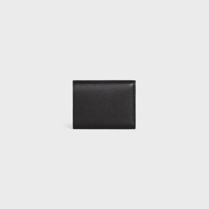 Cartera fina con estampado Triomphe en piel de becerro granulada y flexible Cartera fina con estampado Triomphe en piel de becerro granulada y flexible