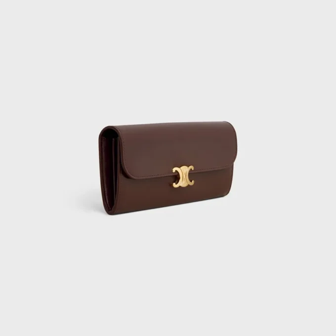 Cartera grande Triomphe en piel de becerro brillante Cartera grande Triomphe en piel de becerro brillante