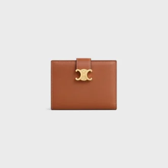 Cartera Nino de correa mediana en piel de becerro granulada flexible