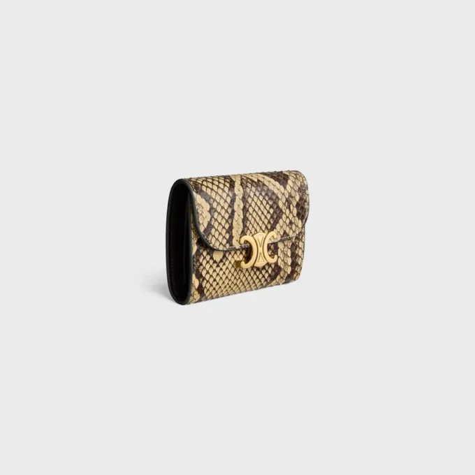 Cartera pequeña con solapa Triomphe en pitón Cartera pequeña con solapa Triomphe en pitón