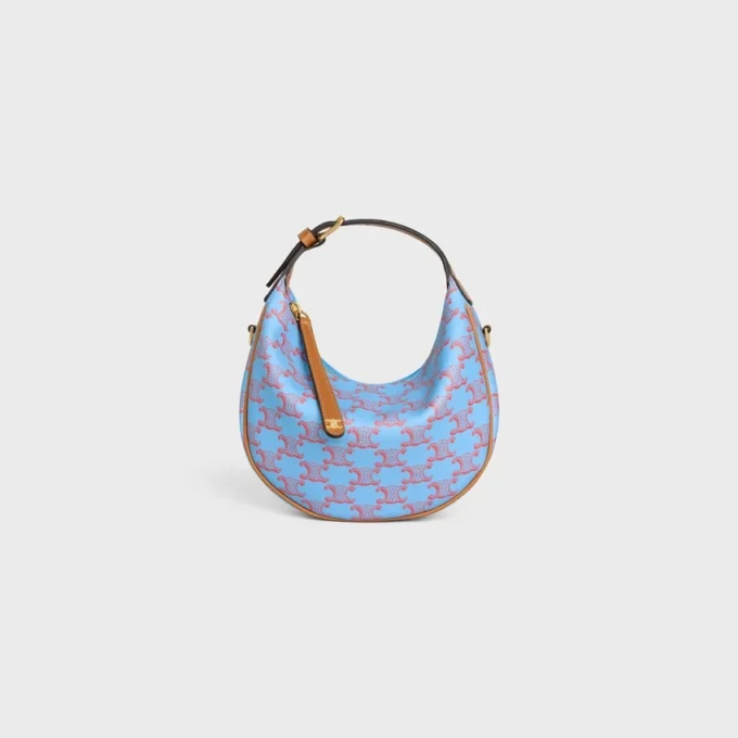 Celine Lulu para adolescentes en Triomphe Canvas Celine Lulu para adolescentes en Triomphe Canvas