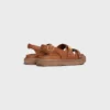 CELINE – Sandalia Tippi Triomphe en piel de becerro CELINE – Sandalia Tippi Triomphe en piel de becerro