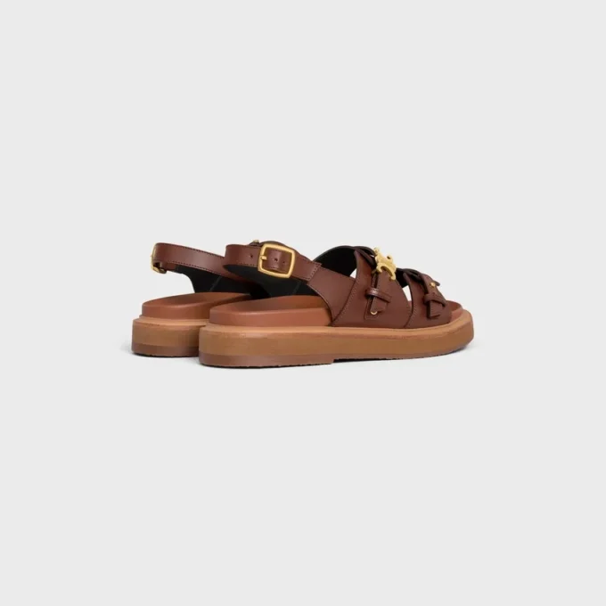 CELINE – Sandalia Tippi Triomphe en piel de becerro CELINE – Sandalia Tippi Triomphe en piel de becerro