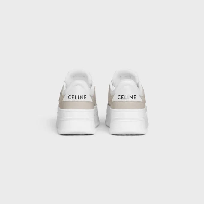 CELINE – Zapatilla Block con suela gruesa y motivo Triomphe en piel de becerro CELINE – Zapatilla Block con suela gruesa y motivo Triomphe en piel de becerro