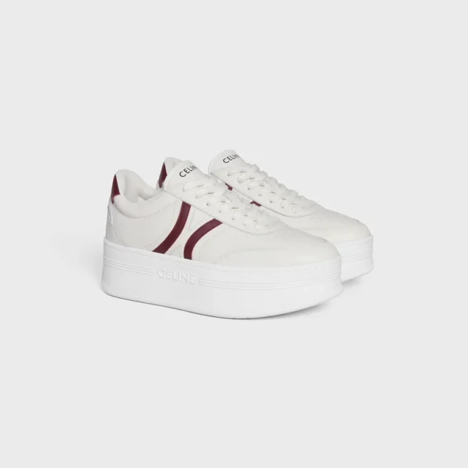 CELINE – Zapatillas Block con suela gruesa, detalle Triomphe en la parte trasera y suela de cuña en piel de becerro CELINE – Zapatillas Block con suela gruesa, detalle Triomphe en la parte trasera y suela de cuña en piel de becerro