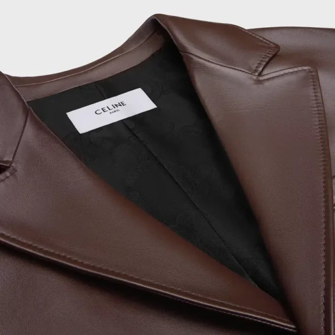 Chaqueta entallada en piel de cordero suave Chaqueta entallada en piel de cordero suave