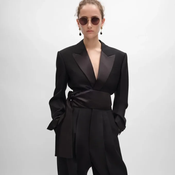 Chaqueta Spencer Tux en gabardina de lana Chaqueta Spencer Tux en gabardina de lana
