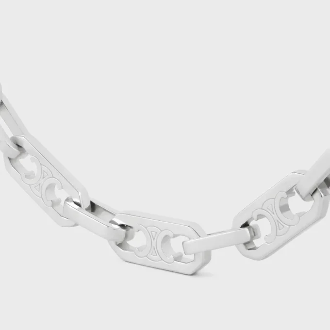 Collar Triomphe Small Octagon en latón con acabado de rodio Collar Triomphe Small Octagon en latón con acabado de rodio