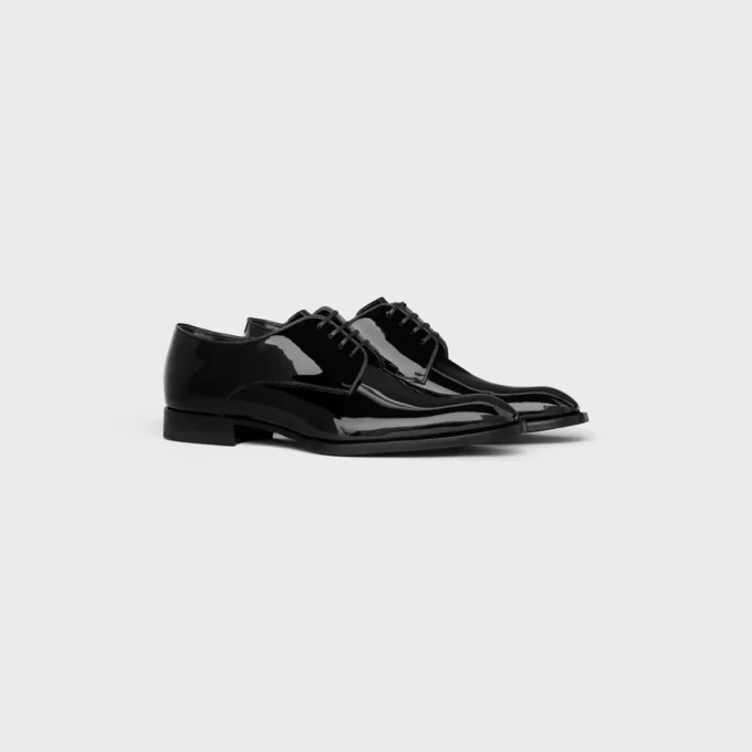 Derby Tuxedo de CELINE en piel de becerro charol Derby Tuxedo de CELINE en piel de becerro charol