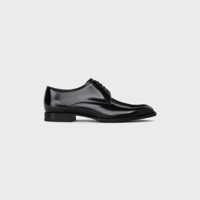Derby Tuxedo de CELINE en piel de toro pulida Derby Tuxedo de CELINE en piel de toro pulida