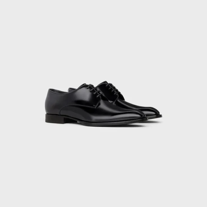 Derby Tuxedo de CELINE en piel de toro pulida Derby Tuxedo de CELINE en piel de toro pulida