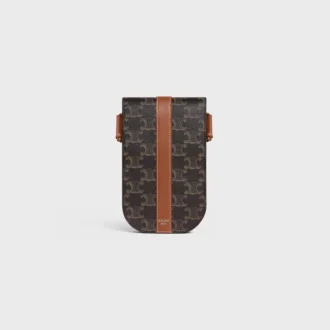 Funda para teléfono con solapa en Triomphe Canvas y piel de becerro