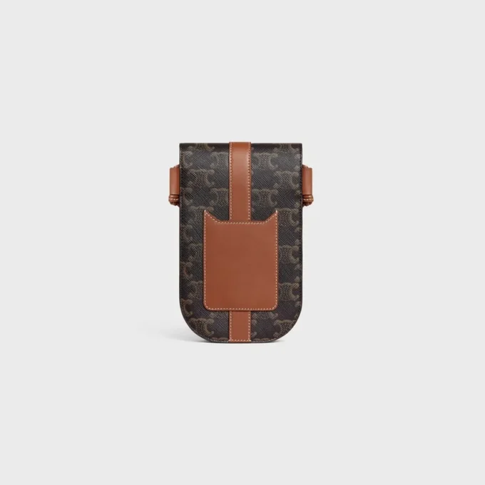 Funda para teléfono con solapa en Triomphe Canvas y piel de becerro