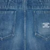 Jeans acampanados 002 en denim de algodón ligero Jeans acampanados 002 en denim de algodón ligero