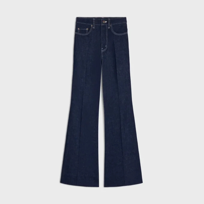 Jeans acampanados 003 en denim índigo ligero Jeans acampanados 003 en denim índigo ligero