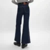 Jeans acampanados 003 en denim índigo ligero Jeans acampanados 003 en denim índigo ligero