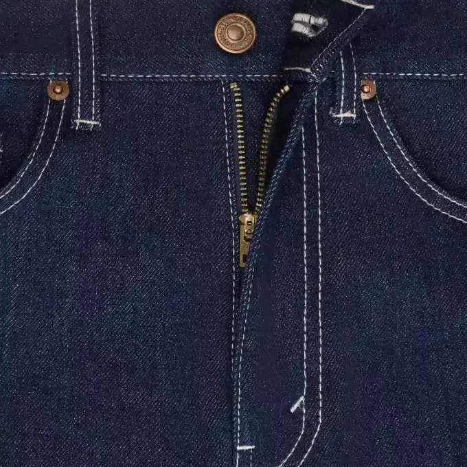 Jeans acampanados 003 en denim índigo ligero Jeans acampanados 003 en denim índigo ligero