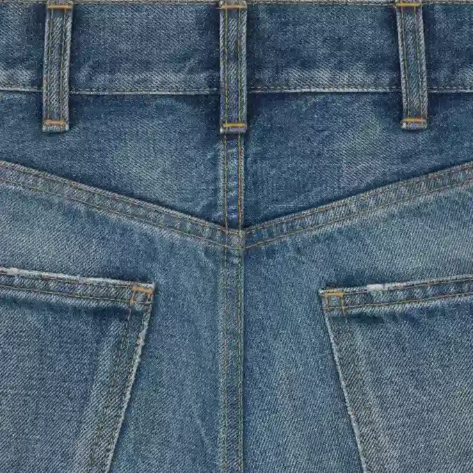 Jeans acampanados Jane en denim lavado Union Jeans acampanados Jane en denim lavado Union