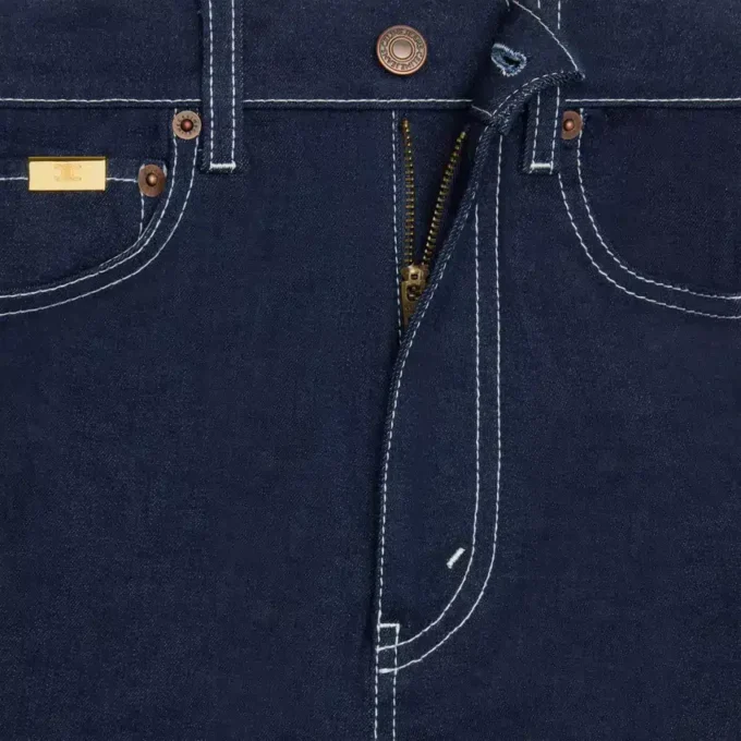 Jeans ajustados 001 en denim elástico Jeans ajustados 001 en denim elástico