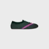 Las zapatillas planas en grosgrain, terciopelo, piel de becerro y piel de cordero