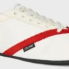 Las zapatillas planas en grosgrain, terciopelo, piel de cabra y piel de cordero Las zapatillas planas en grosgrain, terciopelo, piel de cabra y piel de cordero