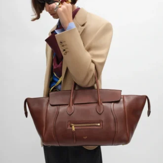 Luggage de piel de cordero flexible y brillante