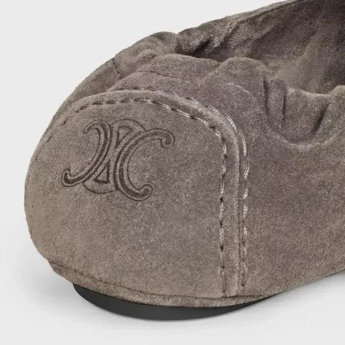 Mocasines Adam en piel de becerro de gamuza