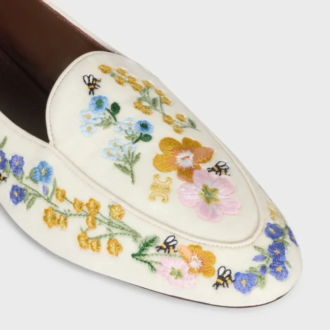 Mocasines Aura en terciopelo bordado con flores Mocasines Aura en terciopelo bordado con flores
