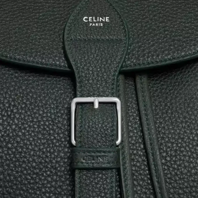 Mochila grande Folco en piel de becerro granulada