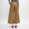 Pantalones Docks en sarga de algodón Pantalones Docks en sarga de algodón