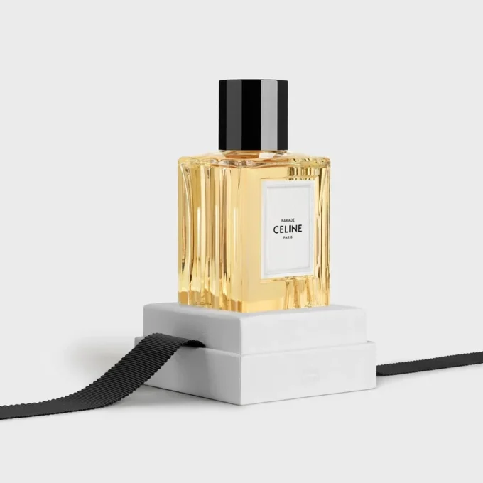 Parade Eau de Parfum 100 ml Parade Eau de Parfum 100 ml