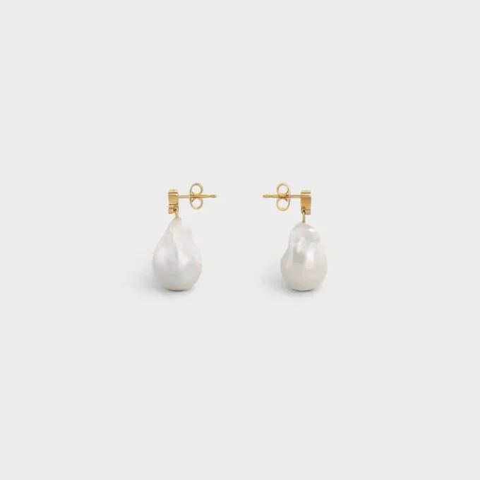 Pendientes Les Perles CELINE Baroque en latón con acabado dorado y perlas cultivadas Pendientes Les Perles CELINE Baroque en latón con acabado dorado y perlas cultivadas