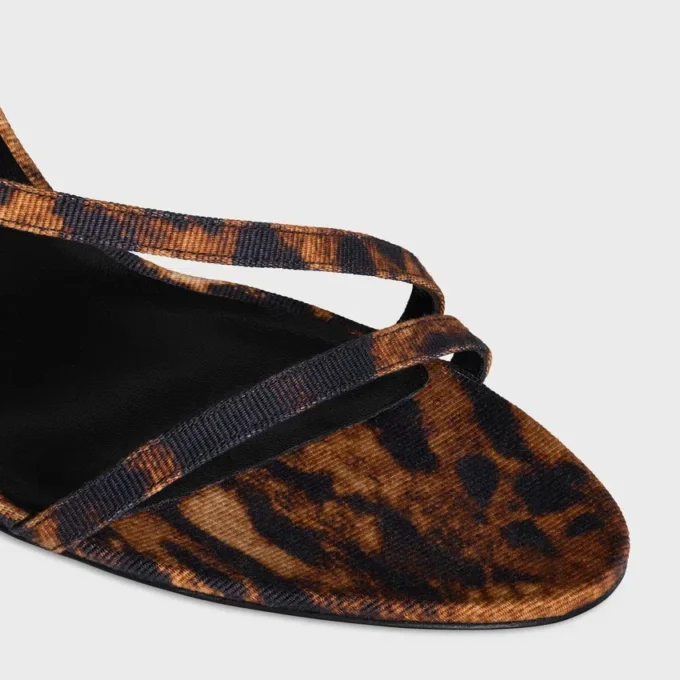 Sandalias CELINE Ava en tejido grosgrain con estampado de leopardo Sandalias CELINE Ava en tejido grosgrain con estampado de leopardo