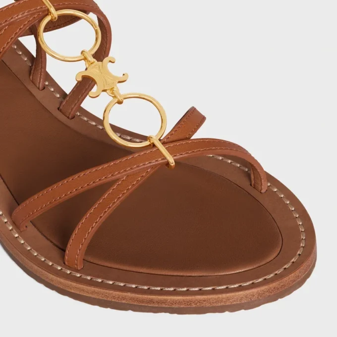 Sandalias CELINE Lympia con tiras y adornos en piel de becerro Sandalias CELINE Lympia con tiras y adornos en piel de becerro