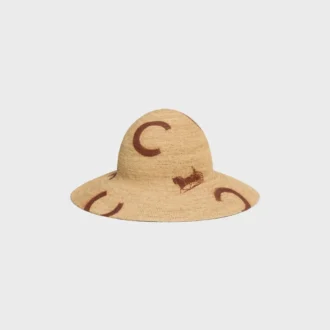 Sombrero de rafia