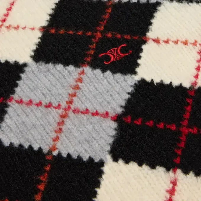 Suéter de cuello alto en lana con diseño Argyle Suéter de cuello alto en lana con diseño Argyle