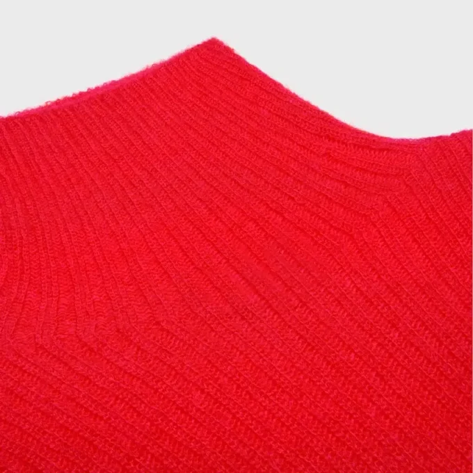 Suéter de cuello alto en mohair y seda acanalados Suéter de cuello alto en mohair y seda acanalados