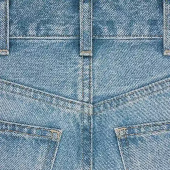 Vaqueros Kitty en denim lavado Pismo Vaqueros Kitty en denim lavado Pismo