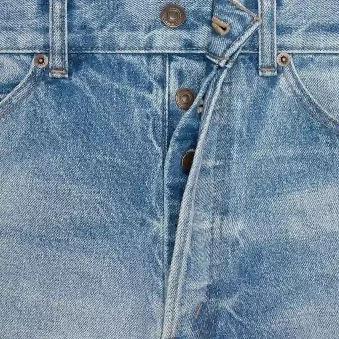 Vaqueros Wesley en denim lavado Pismo