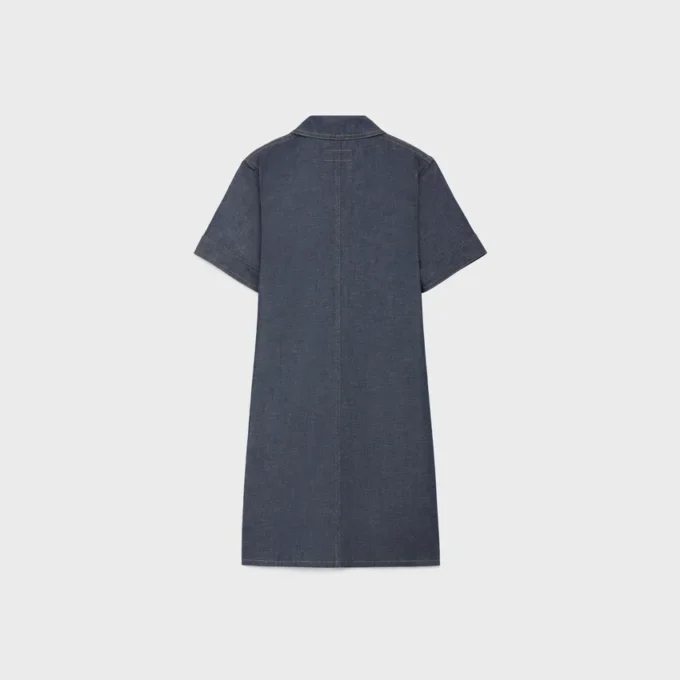 Vestido mini de denim con lavado crudo Vestido mini de denim con lavado crudo