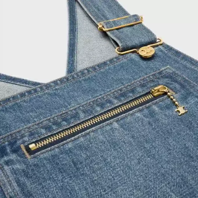 Vestido mini tipo peto en denim lavado Union Vestido mini tipo peto en denim lavado Union