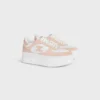 Zapatilla con cuña en bloque de piel de becerro y ante Zapatilla con cuña en bloque de piel de becerro y ante